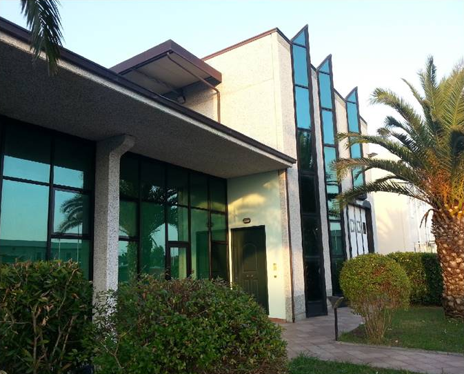 Spazzole e scope progettate per durare dal 1974